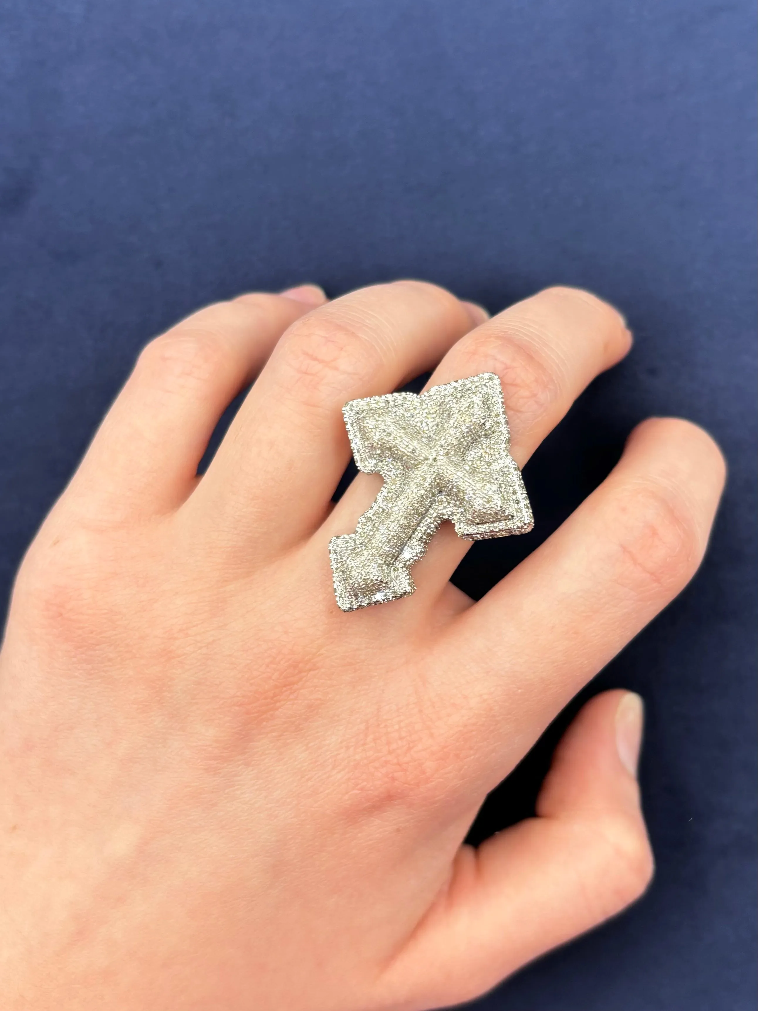 10K Diamond Layered Cross Ring