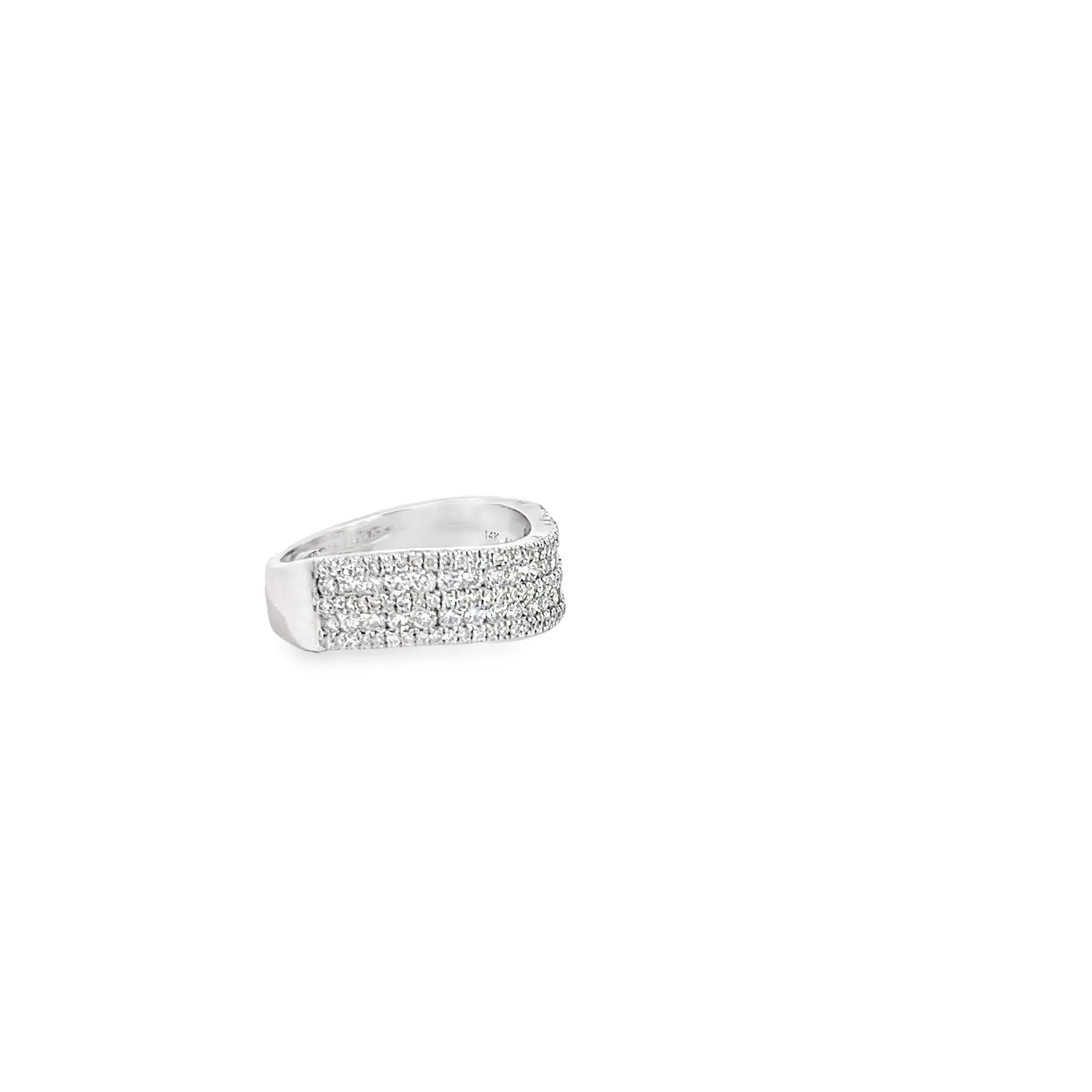 14k white gold 1.00ct G SI1 Round Diamond Curved Love story Ring