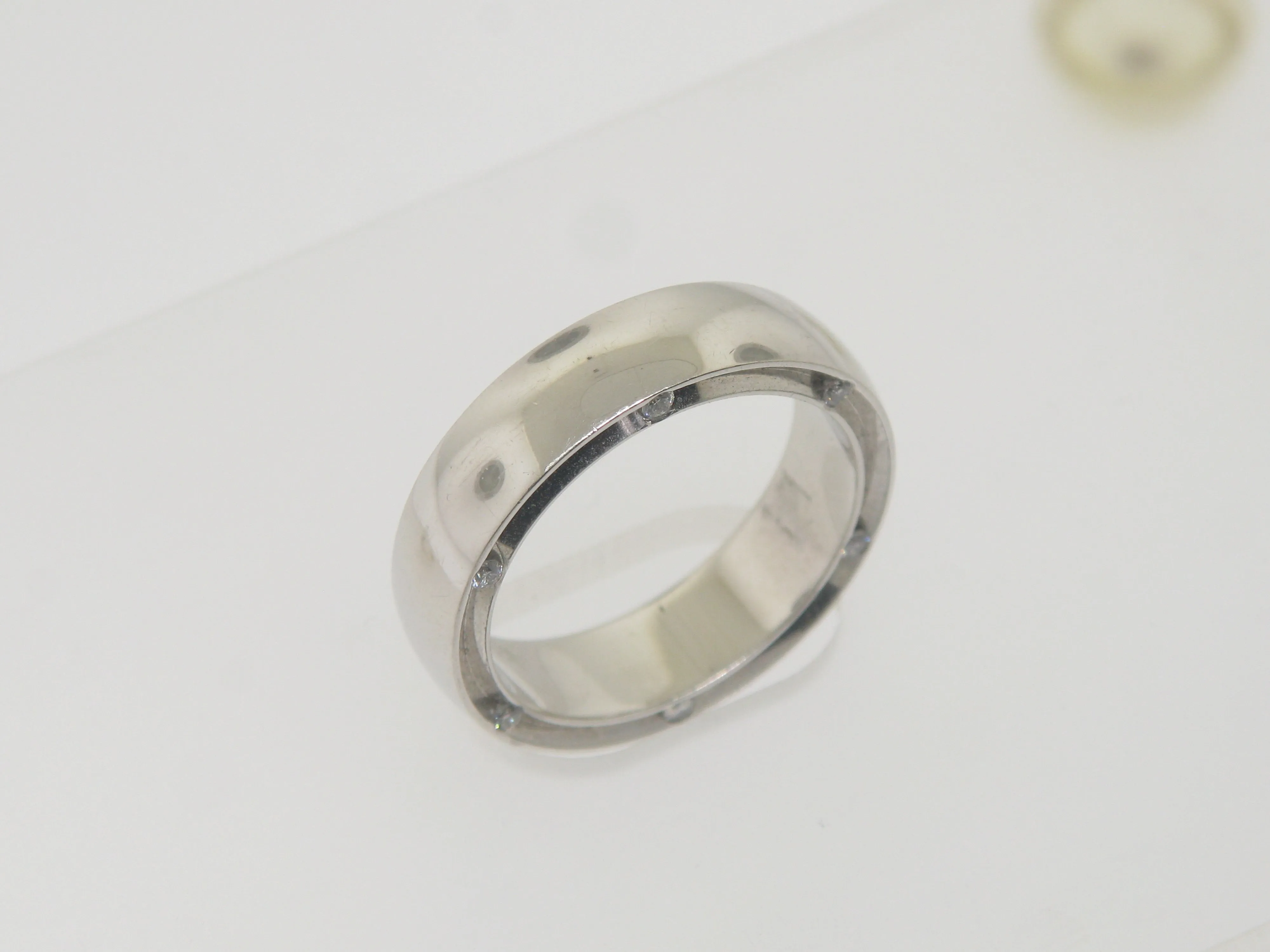 14k White Gold Diamond Mens Wedding Band with Channel Set Diamonds Size 10