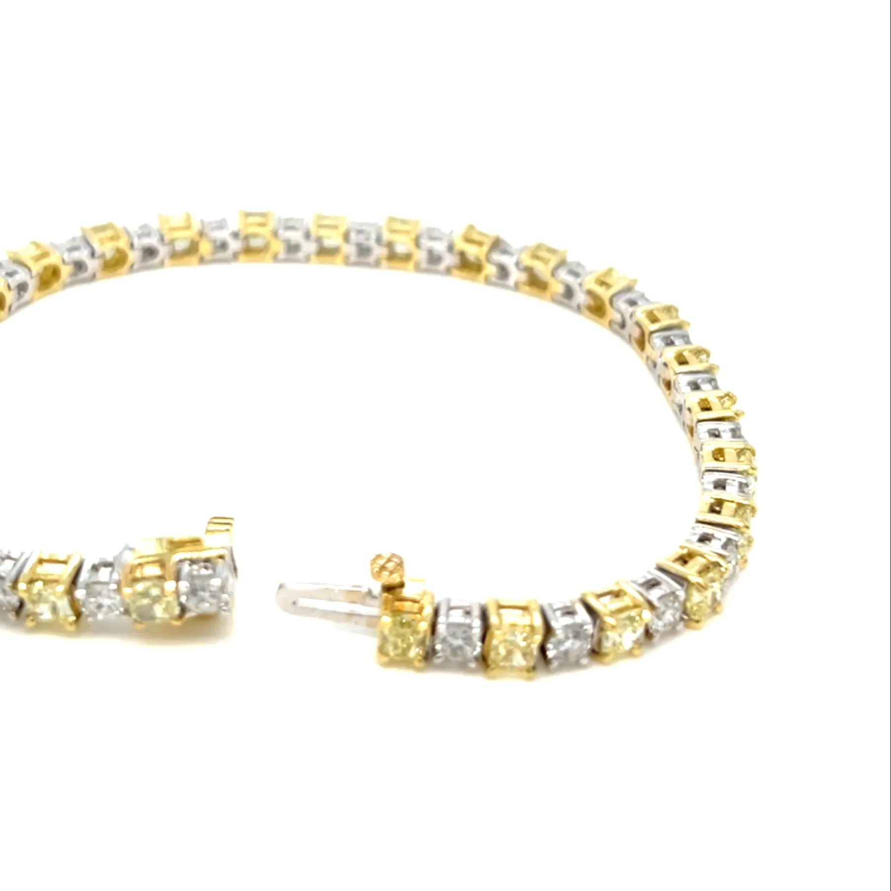 18k White Gold 3mm Tennis 7" Bracelet w/ Yellow & Clear Natural Diamond - BR76/50-50816