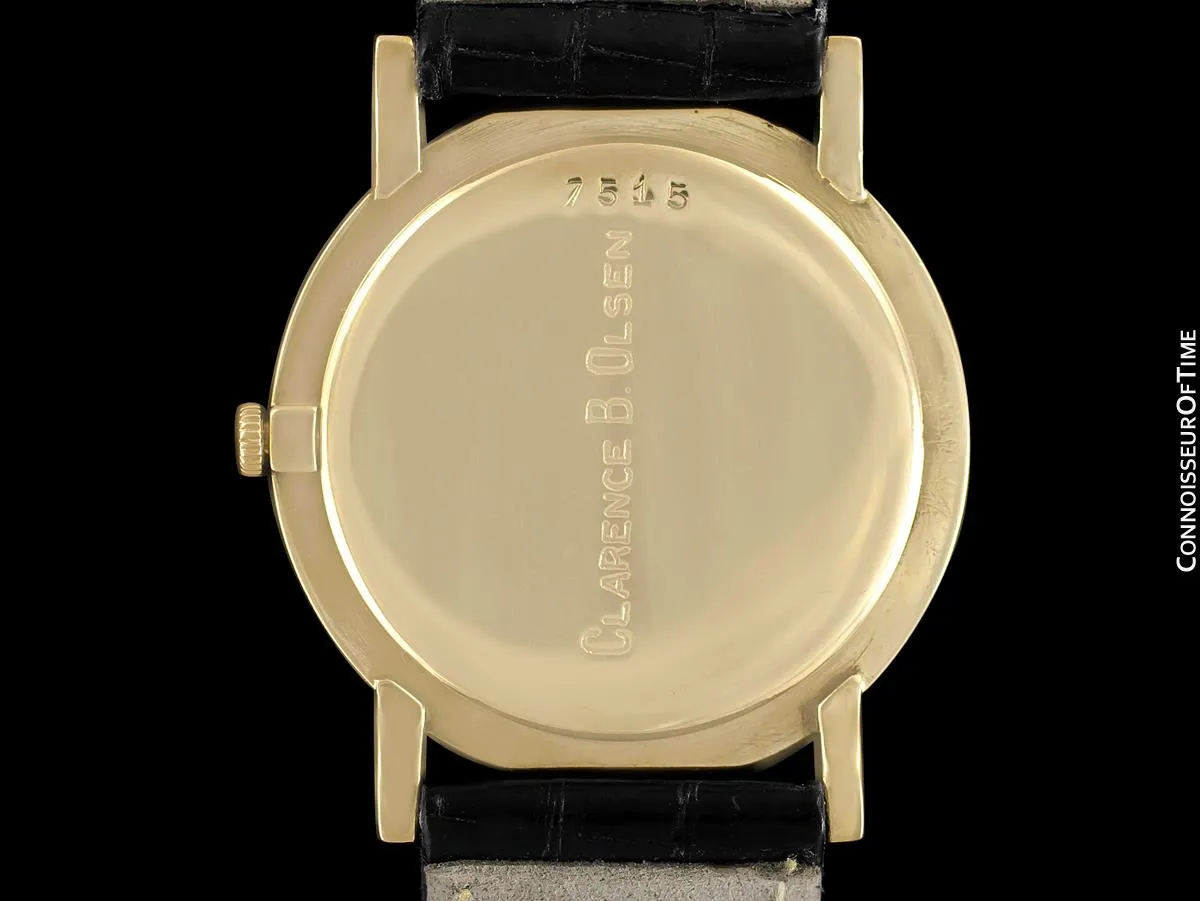 1950's Audemars Piguet "Extra-Flat" Vintage Mens Midsize Watch - 18K Gold