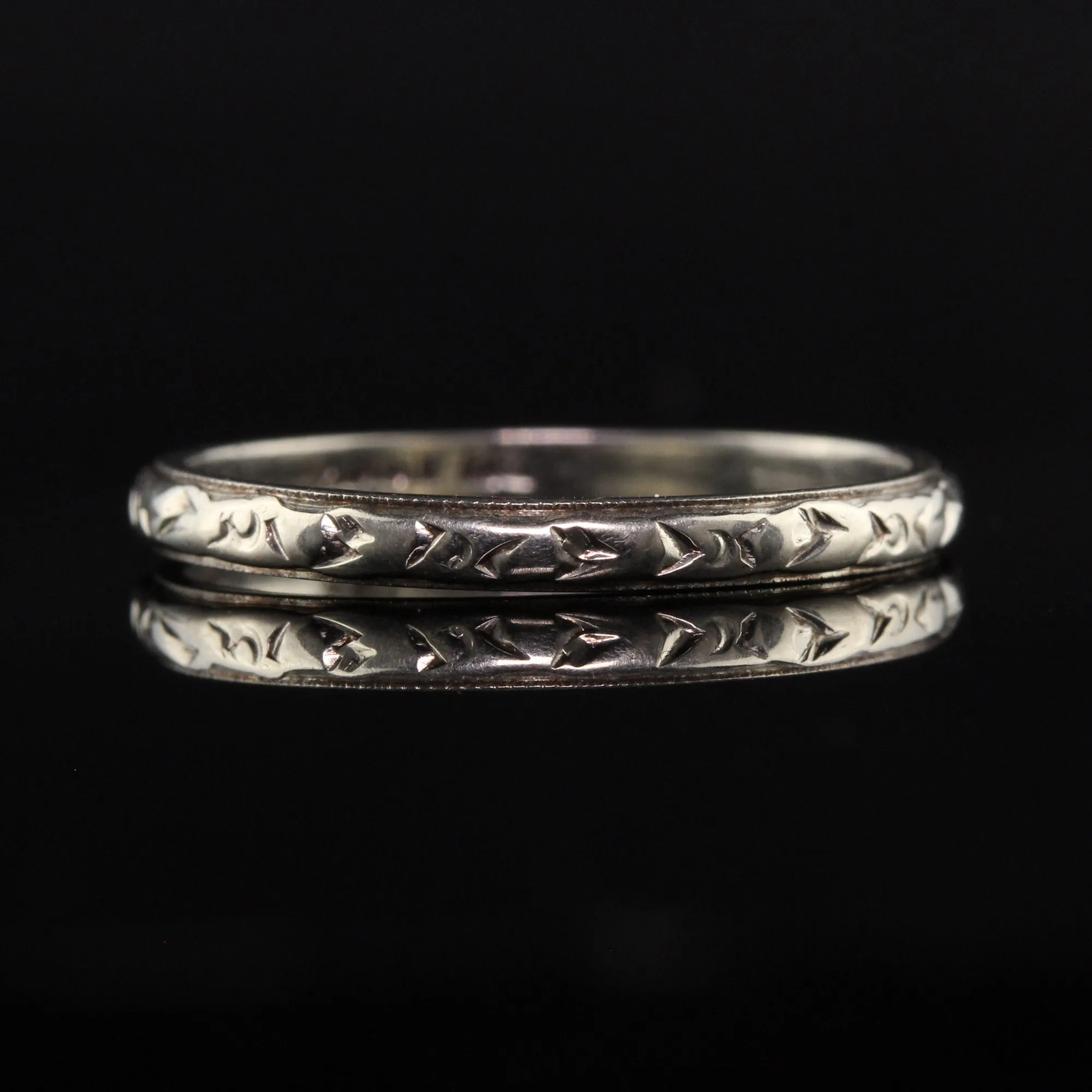 Antique Art Deco 18K White Gold Belais Engraved Wedding Band - Size 6