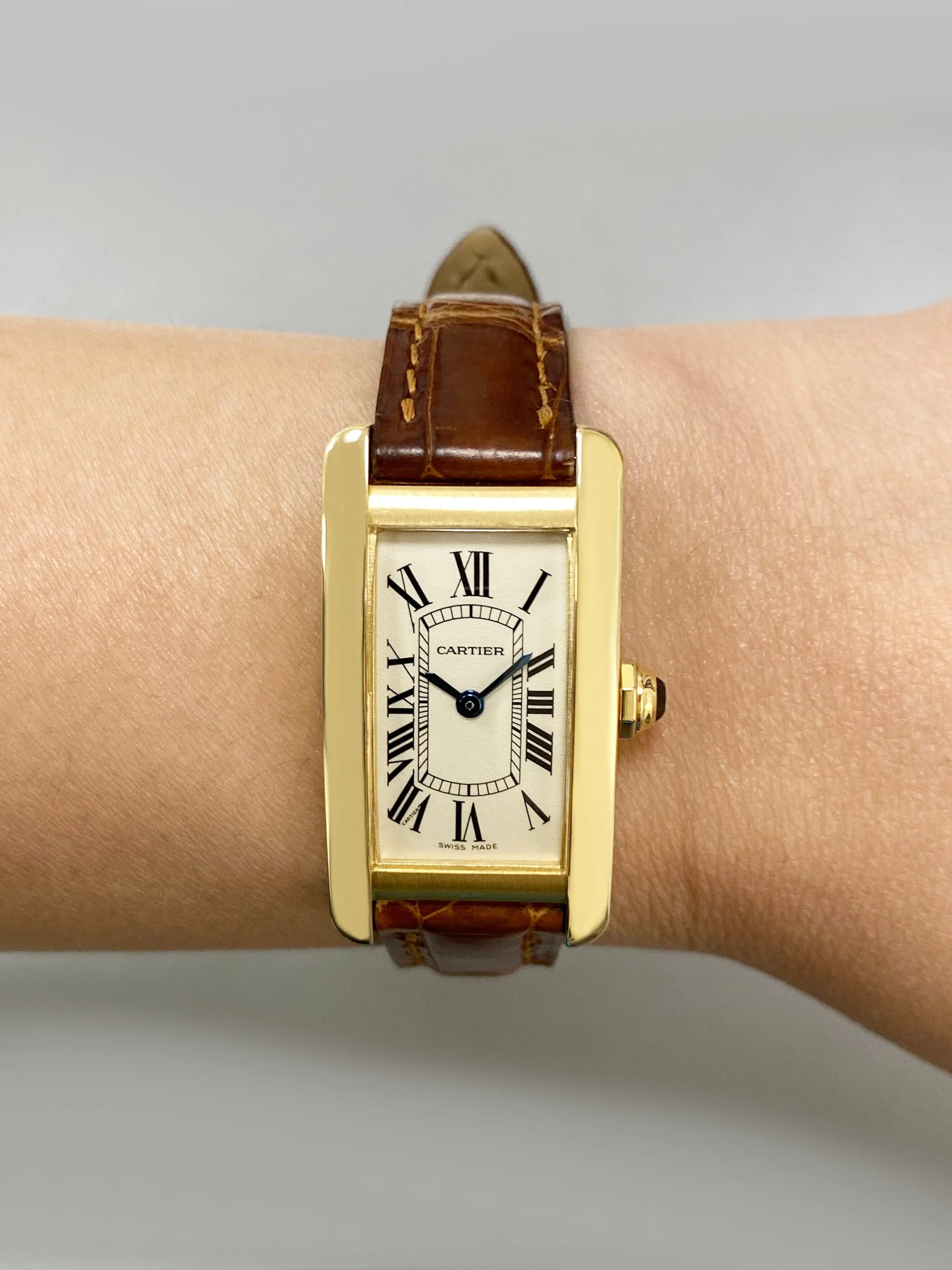 Cartier Tank Americaine W2601556 18K Yellow Gold Ladies Watch