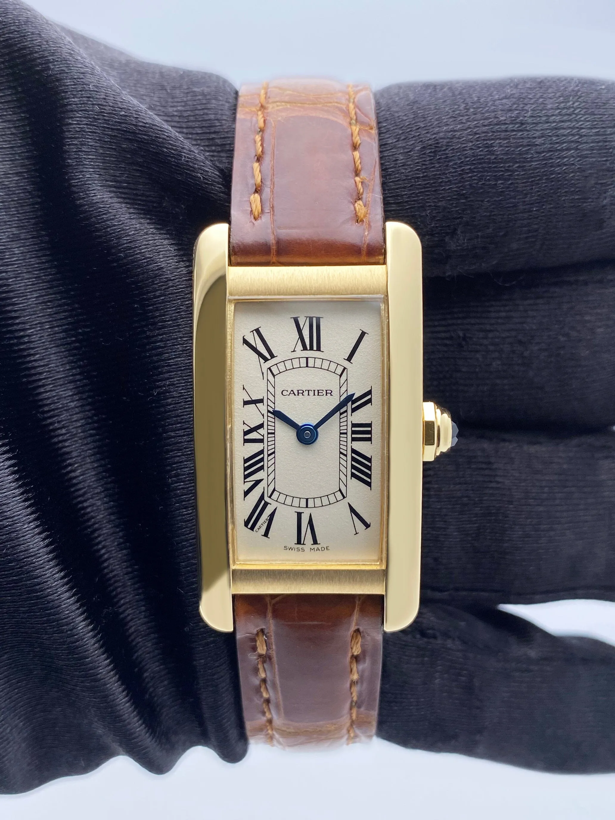 Cartier Tank Americaine W2601556 18K Yellow Gold Ladies Watch