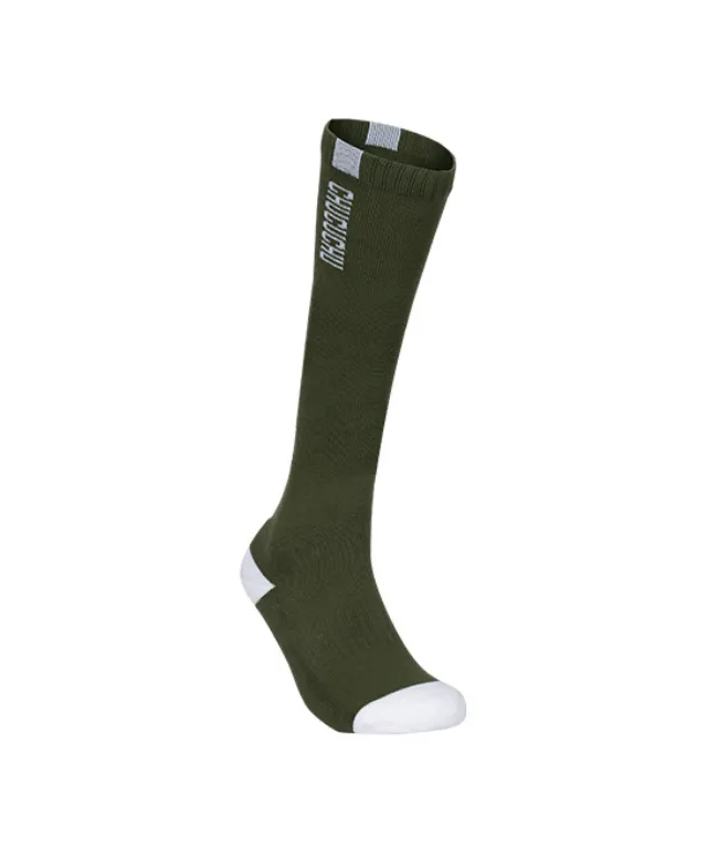 CHUCUCHU Lettering Knee Socks