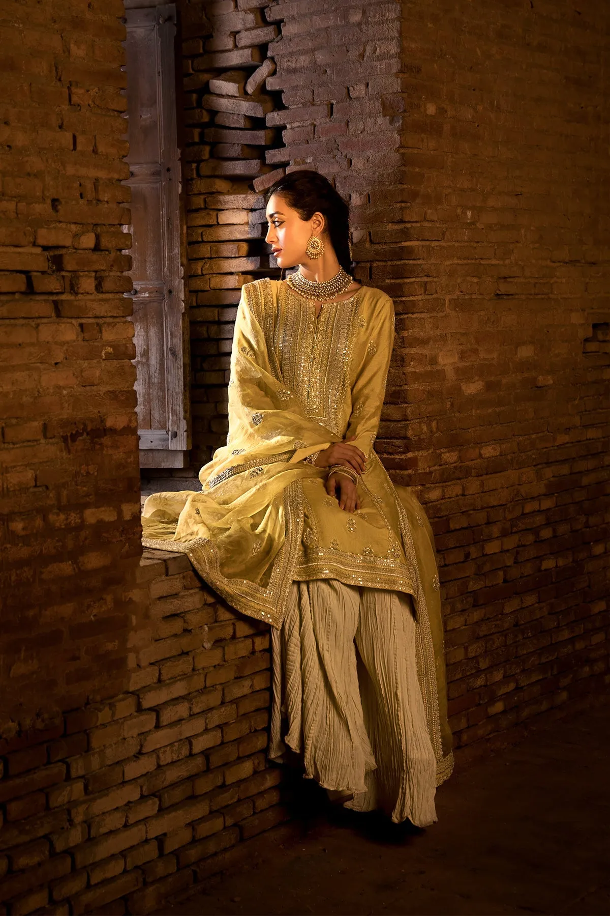 ERUM KHAN STORE | LUXURY PRET | Dil Arra