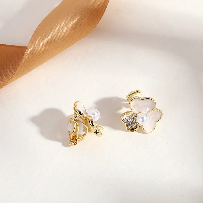 INSTOCK-(PACK OF TWO)Pearl ear clips for no pierced ears