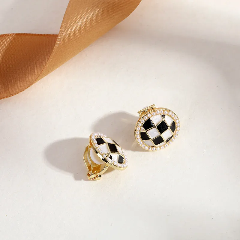 INSTOCK-(PACK OF TWO)Pearl ear clips for no pierced ears
