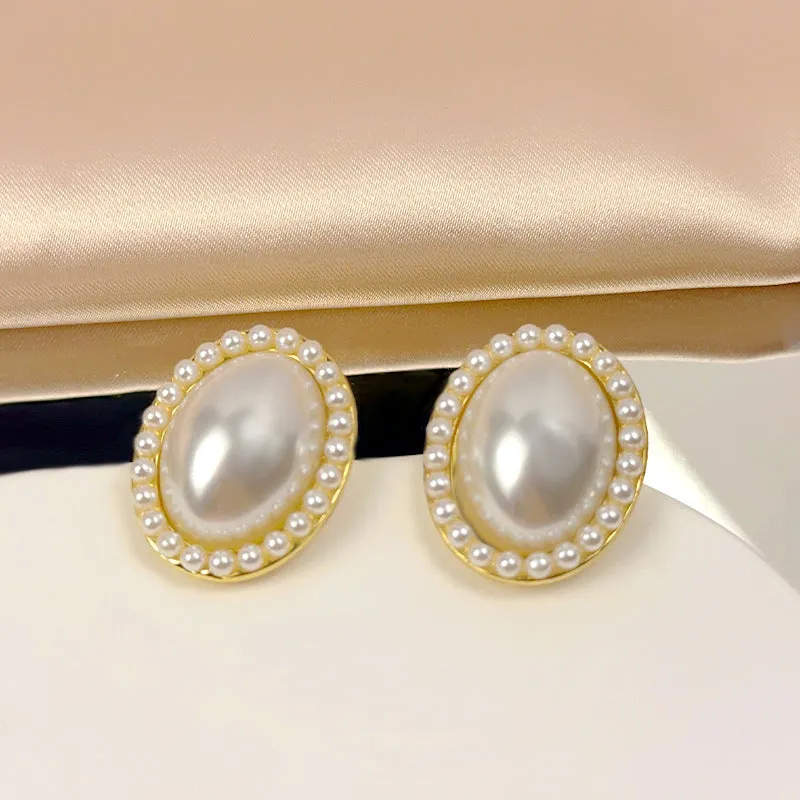 INSTOCK-(PACK OF TWO)Pearl ear clips for no pierced ears