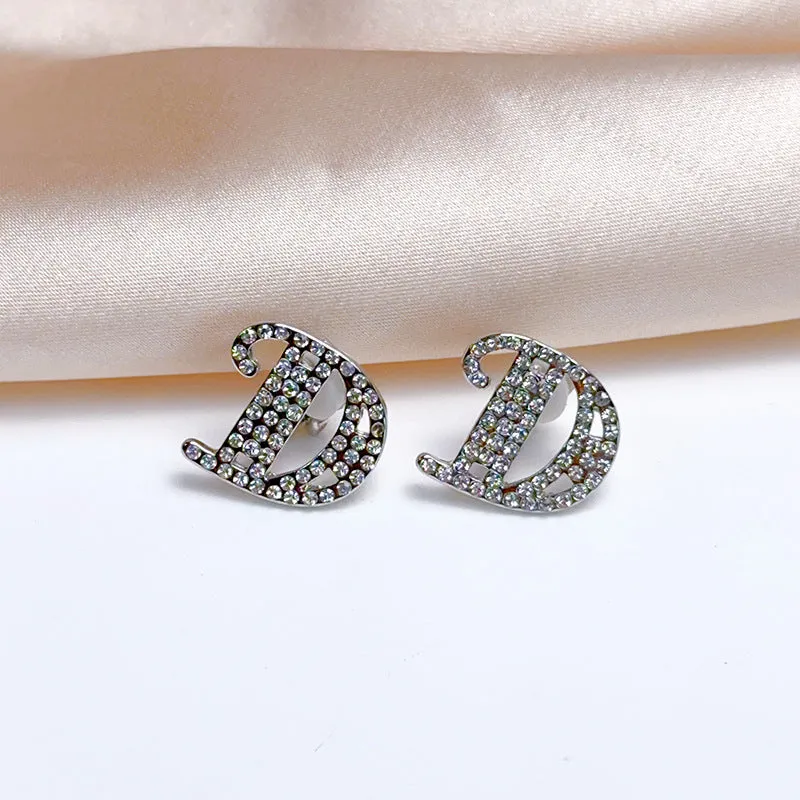 INSTOCK-(PACK OF TWO)Pearl ear clips for no pierced ears