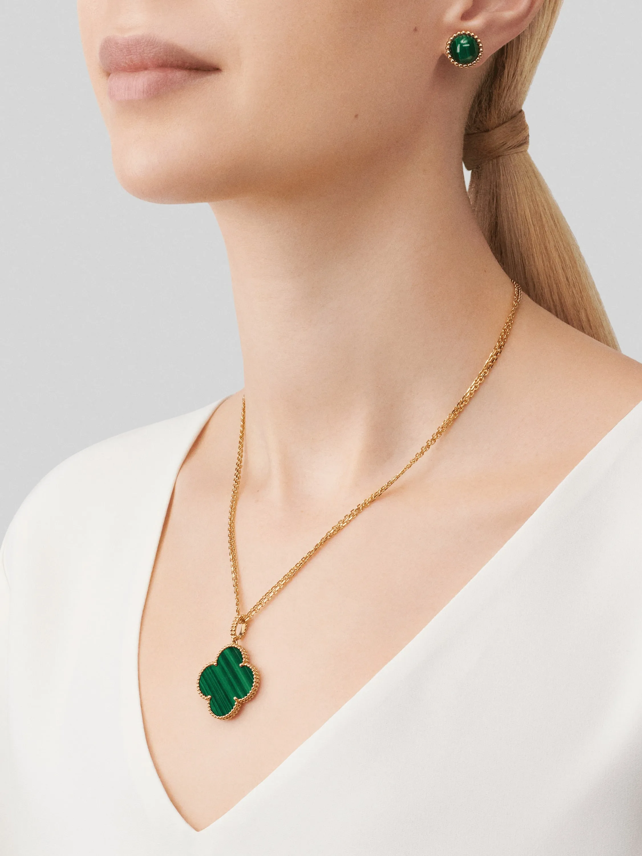 Magic Alhambra Long Necklace, 1 Motif