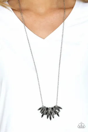 Paparazzi - Crowning Moment - Silver Necklace