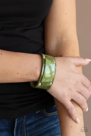 Paparazzi - Geo Glamper - Green Bracelet