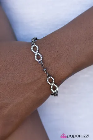 Paparazzi - Time an Time Again Black/White Bracelet