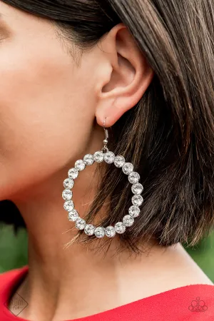 Paparazzi - Welcome to the GLAM-boree  - White Earring