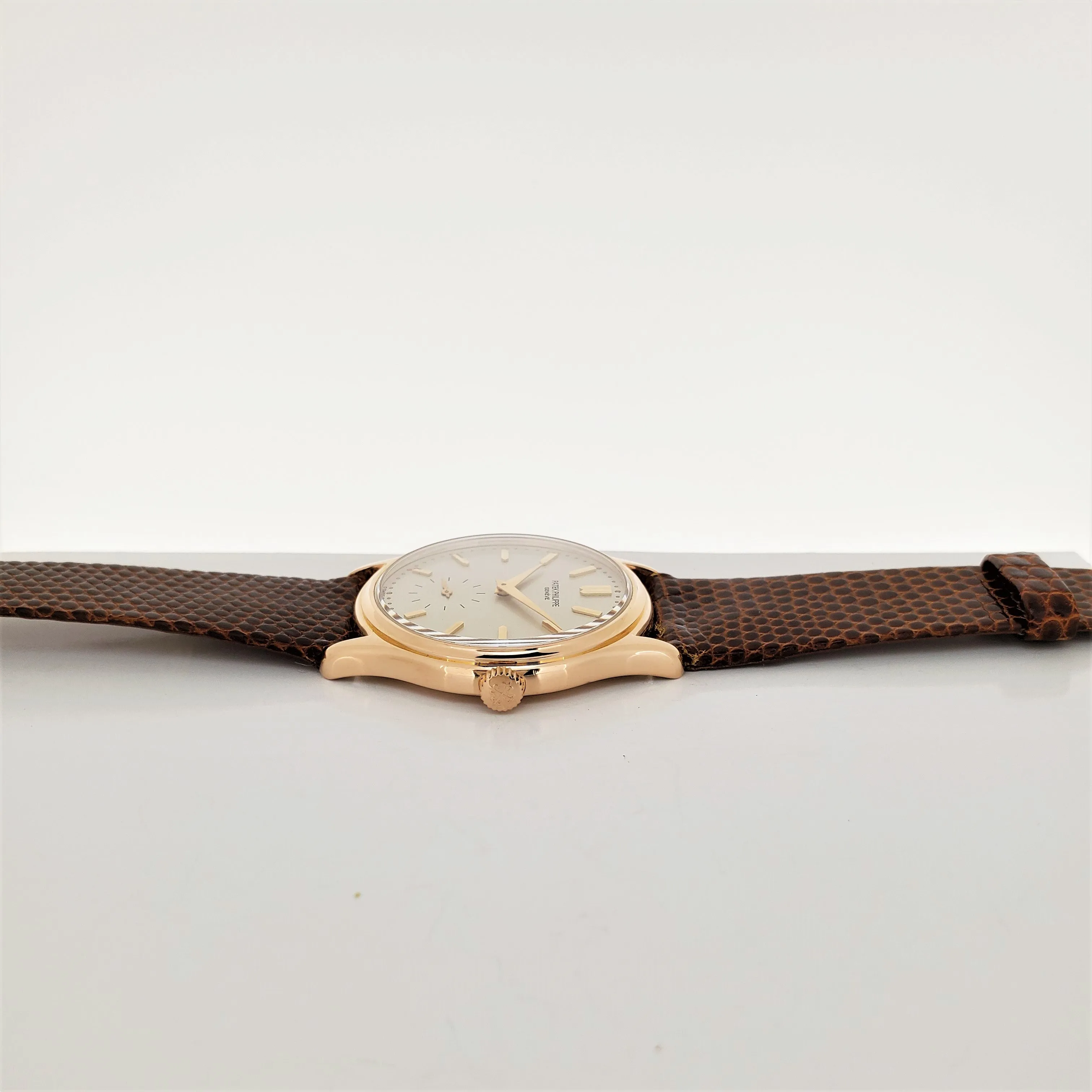 Patek Philippe 3923R  Classic Calatrava Watch circa 1991
