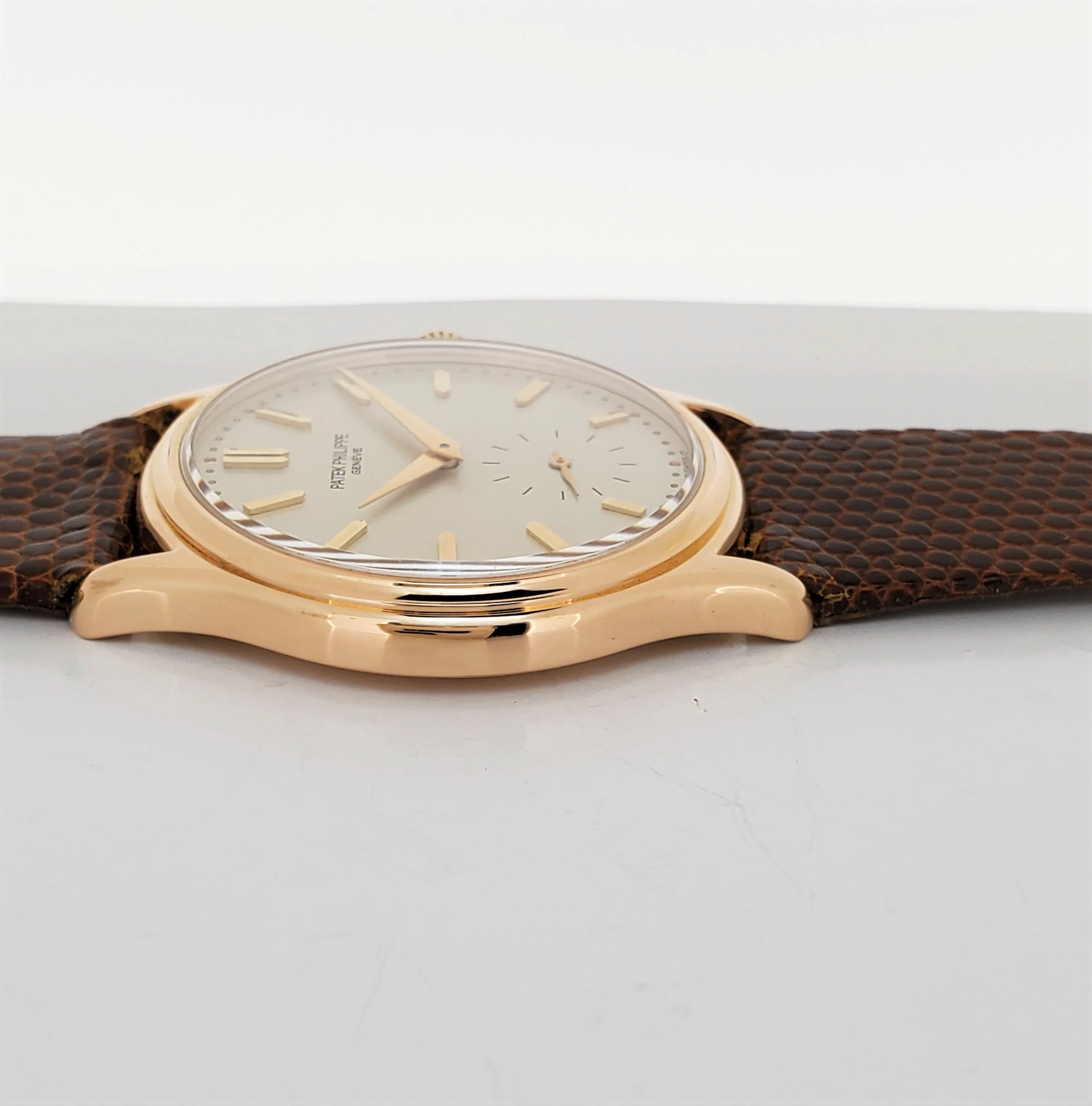 Patek Philippe 3923R  Classic Calatrava Watch circa 1991