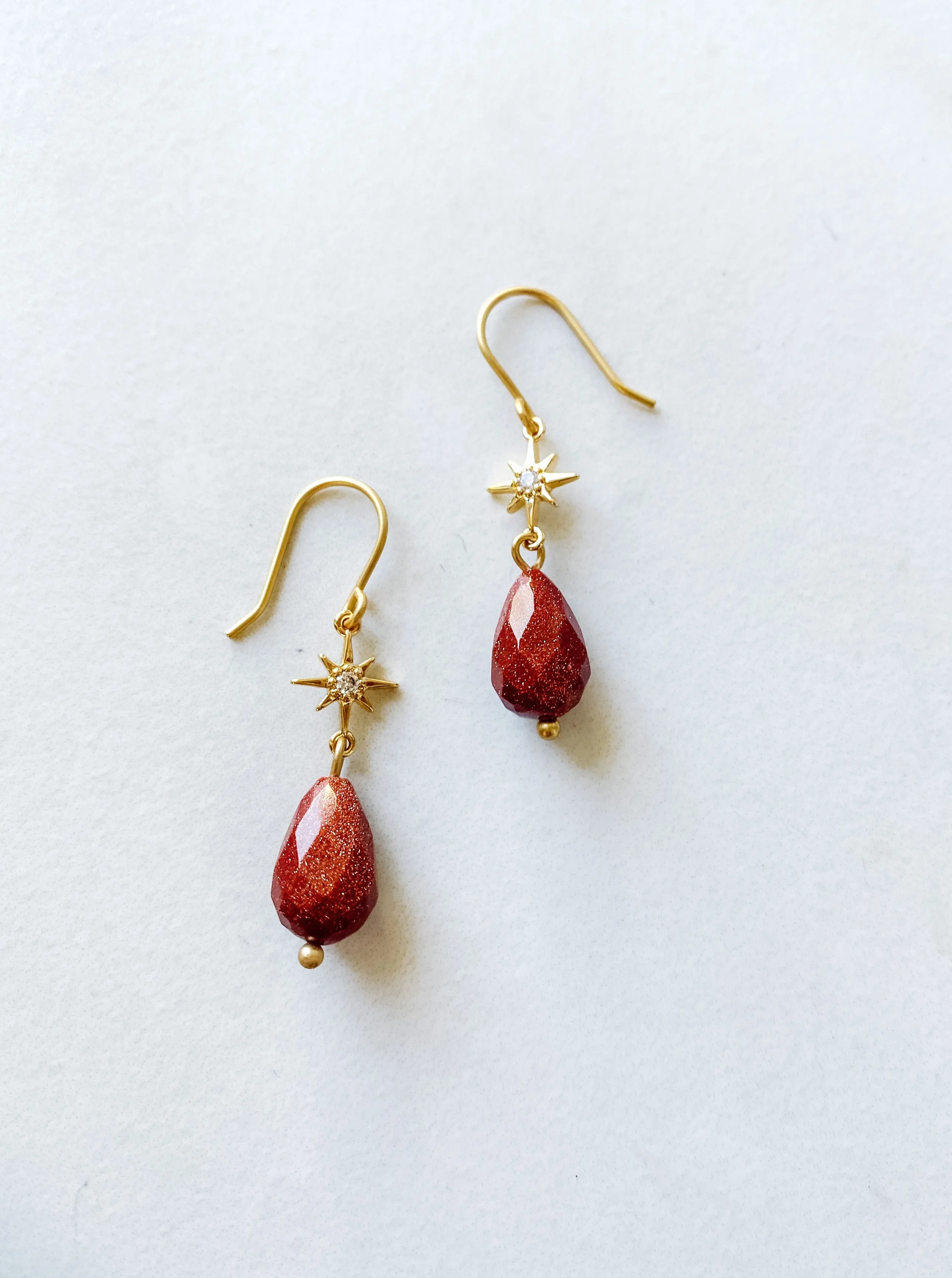 Red Sandstone Star Gazer Teardrop Earrings