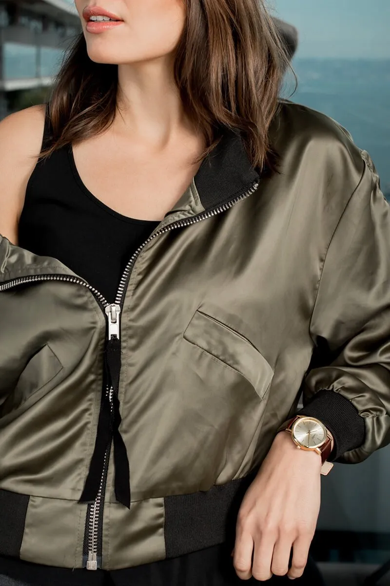 Square Tip Oiled Leather For the Apple Watch