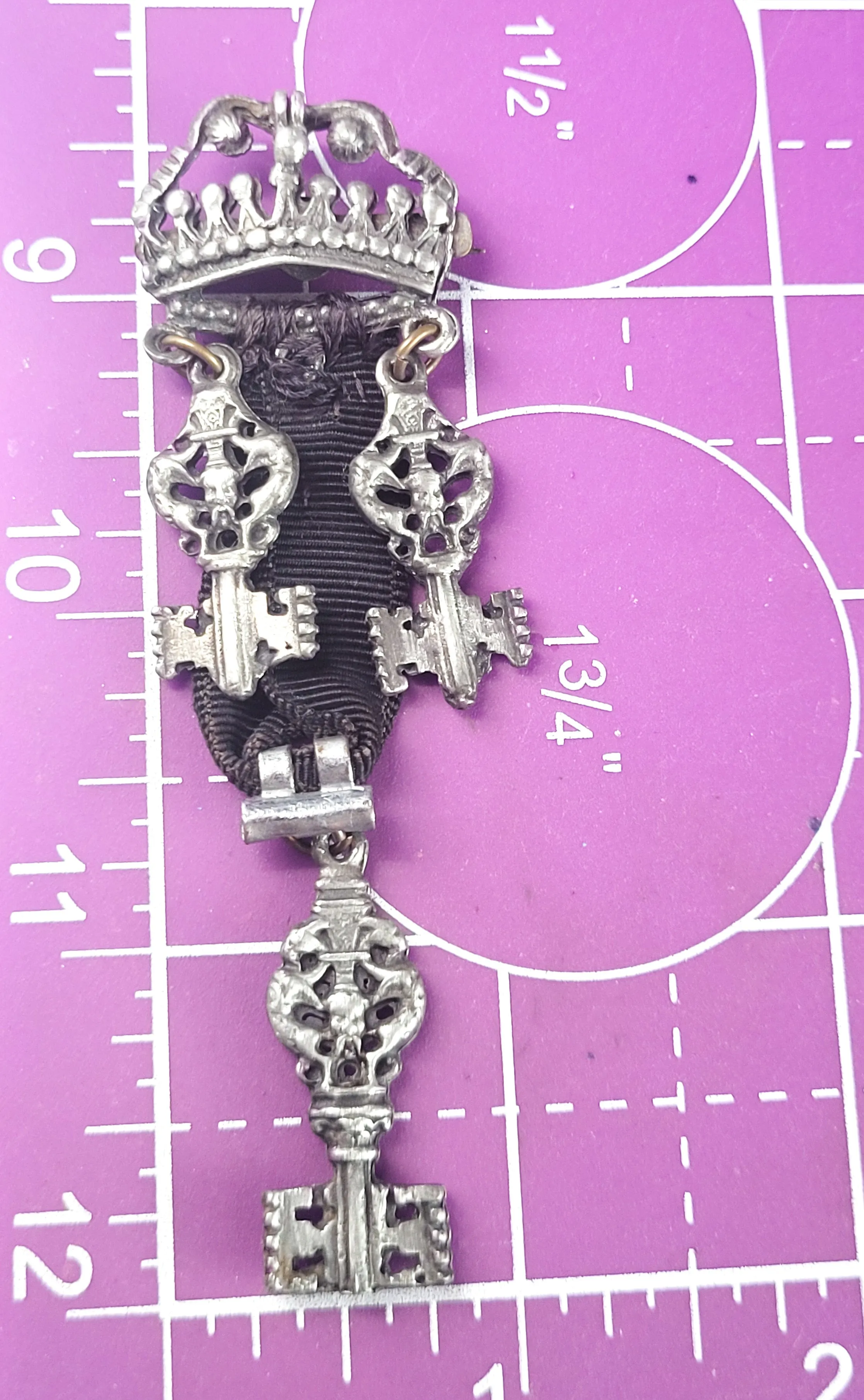Victorian Crown and skull key antique sterling silver ribbon charm brooch