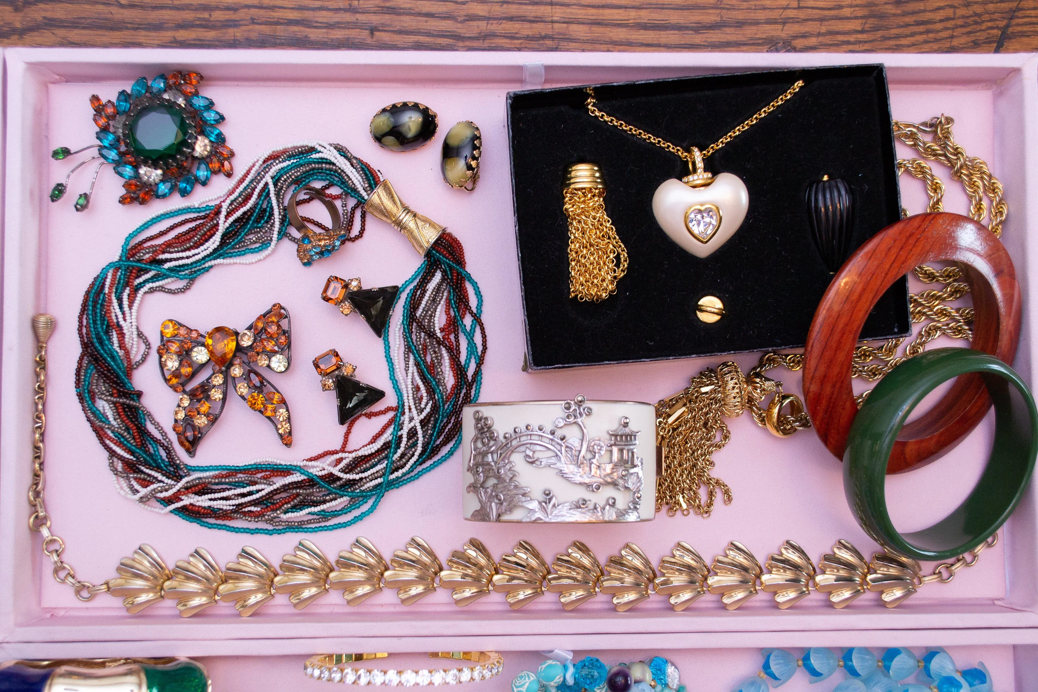 Vintage Joan Rivers Interchangeable Pendant Set Heart, Gold Tassel, Black Fob