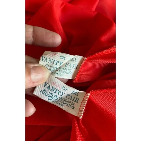 Vintage Vanity Fair Set Small Red Short Sleeve Duster Robe Sleeveless Gown Nylon