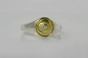 White Eclipse Mini Signet