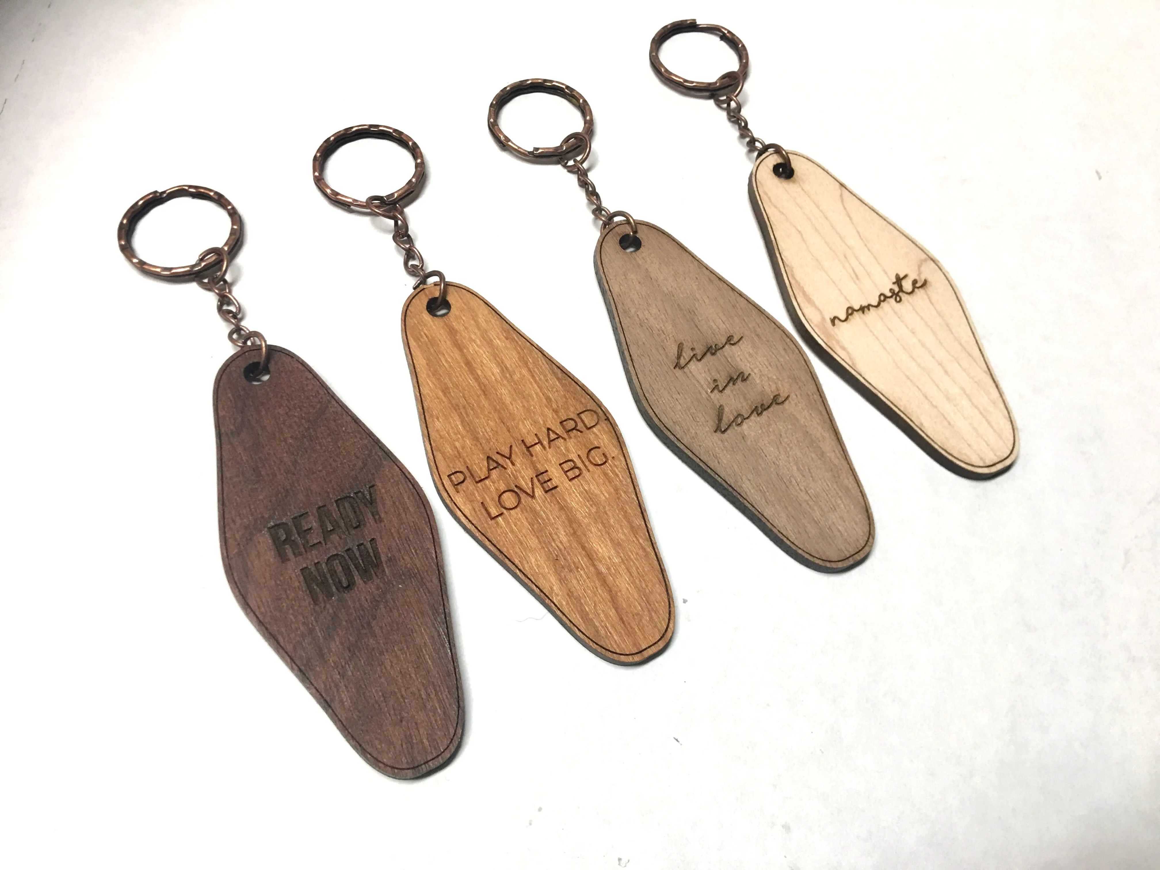 WHOLESALE Bulk Sets: Retro Hotel Keychains